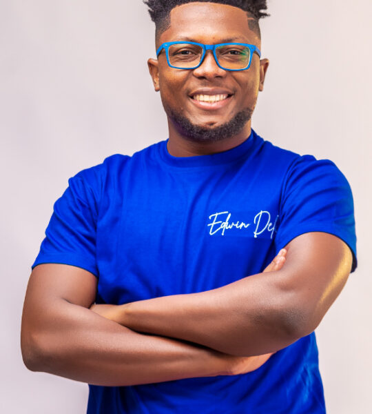 edwin dela, founder of Serene Future Foundation, brand strategist and Marketing expert in ghana and africa. Best Philanthropist and Social change expert in ghana and africa, ESG expert in Ghana, ESG Professionals in Africa, Sustainability experts in Africa, Sustainability experts in Ghana. Top NGO in Ghana, BEst NGO in Africa